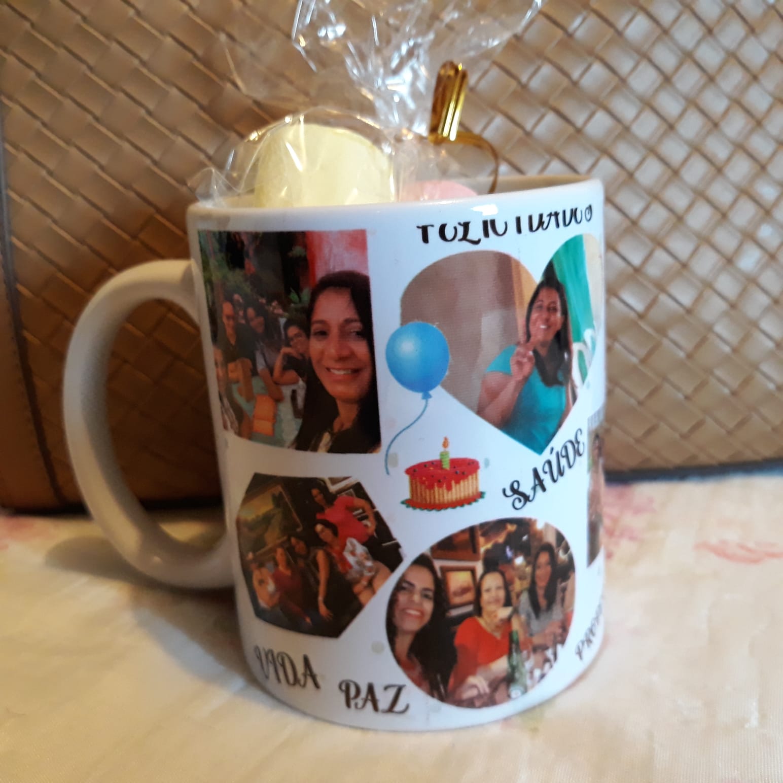 Imagem de Caneca personalizada - Com Fotos